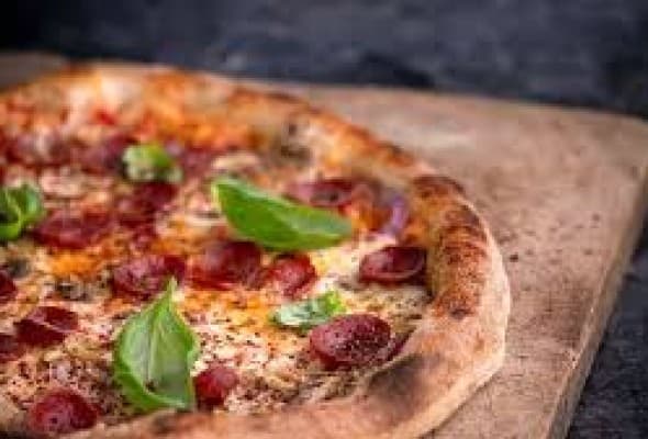 Pizza Sujuk