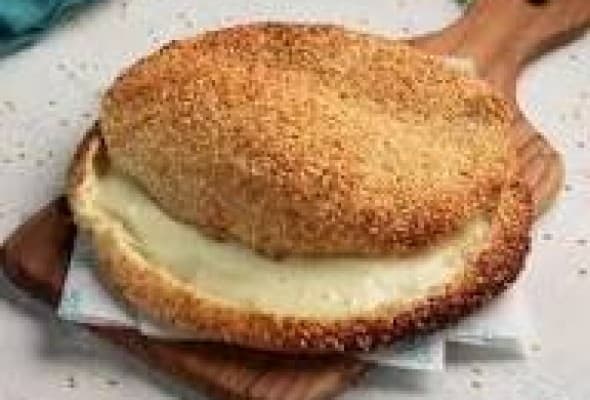 كعكة عكاوي + قشقوان